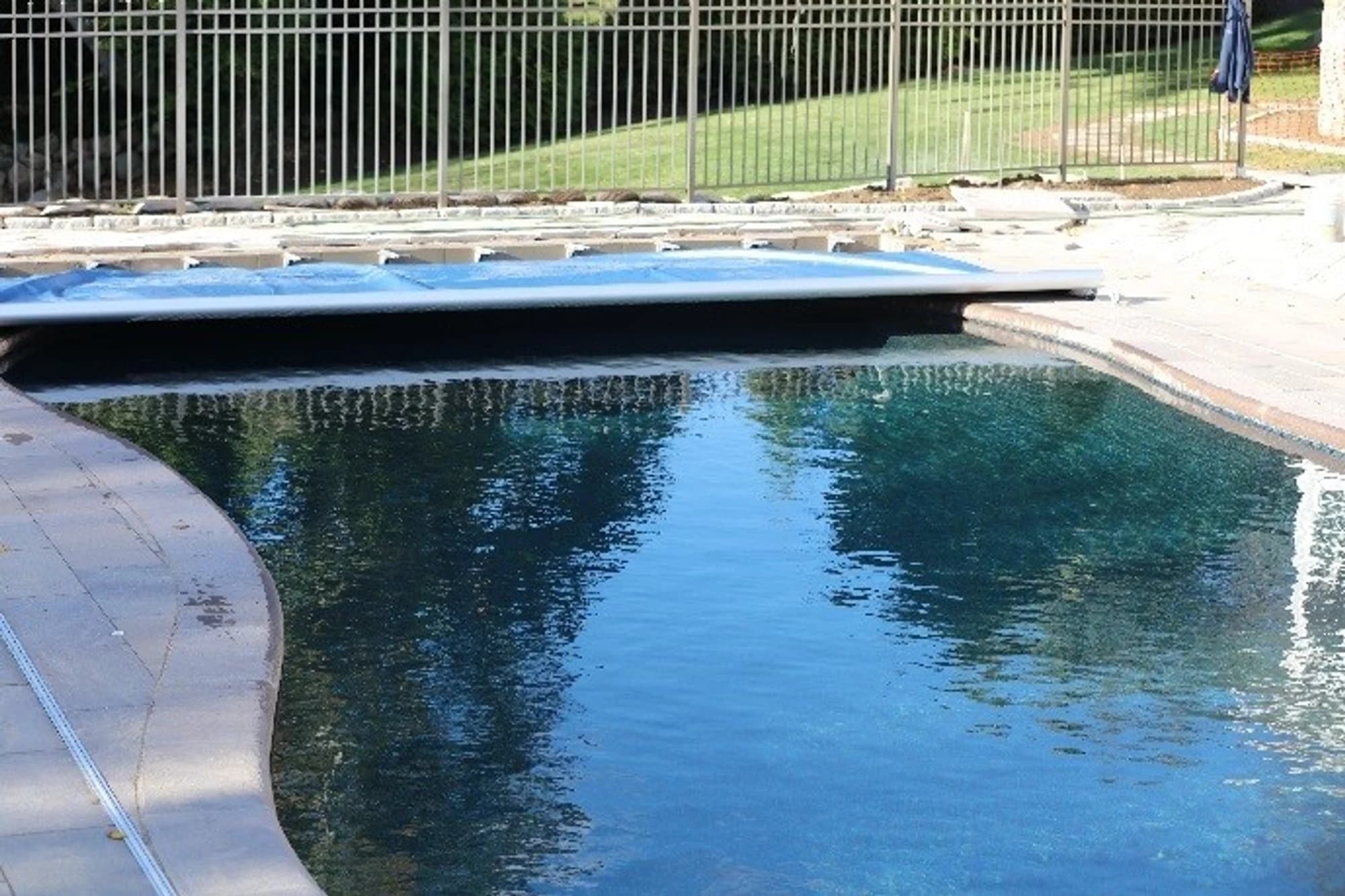 Pool cover installation step 22